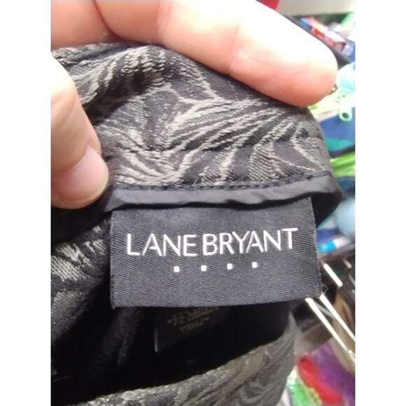 Lane Bryant NWT Plus Size 28 Madison Ankle Pants Pull-On Dark Green Botanical - Picture 4 of 6